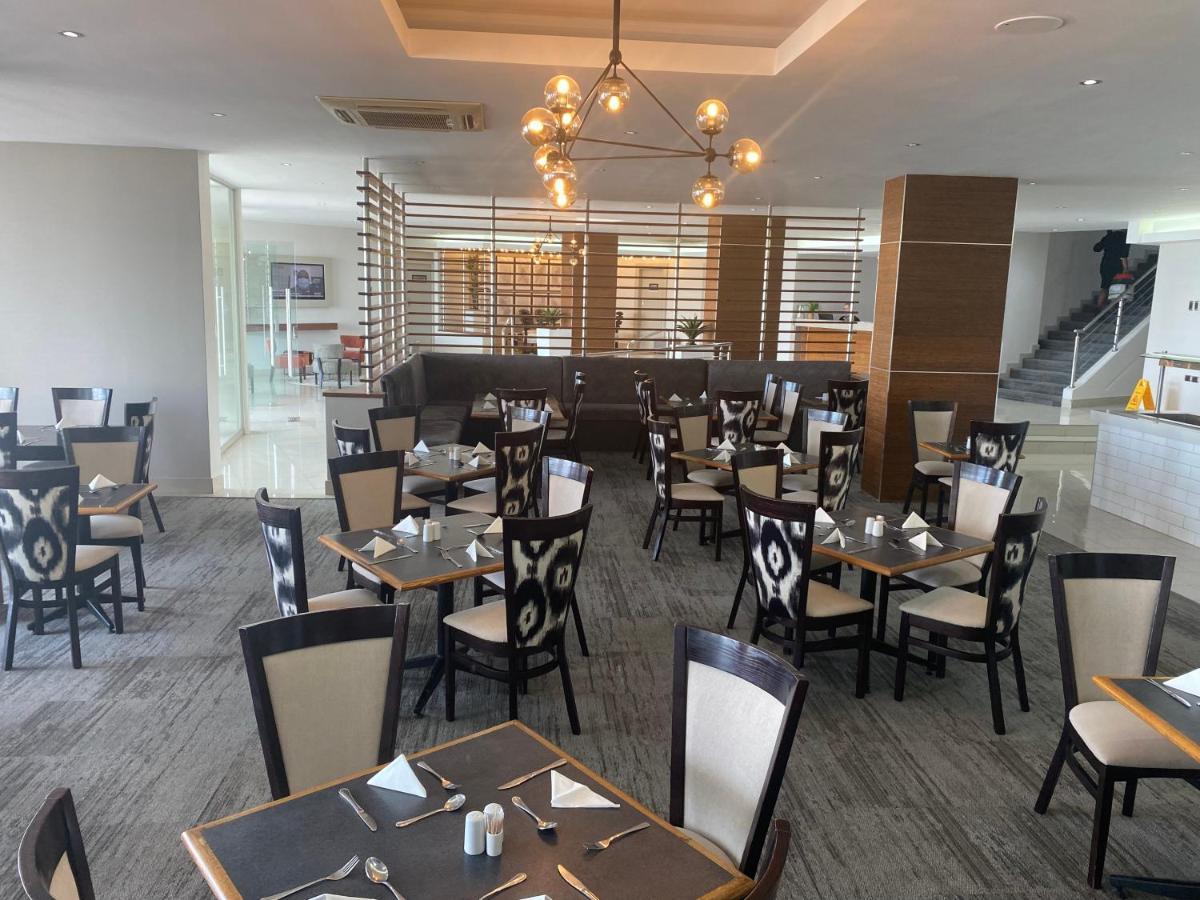 Kennaway Hotel East London Ngoại thất bức ảnh